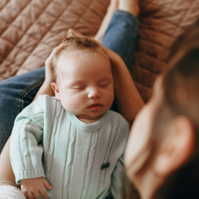 Le réducteur de lit pour bébé est-il dangereux ?