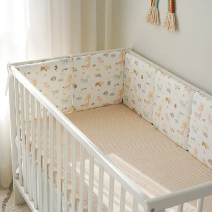 tour-de-lit-bébé-six-pièces -chambre-enfant